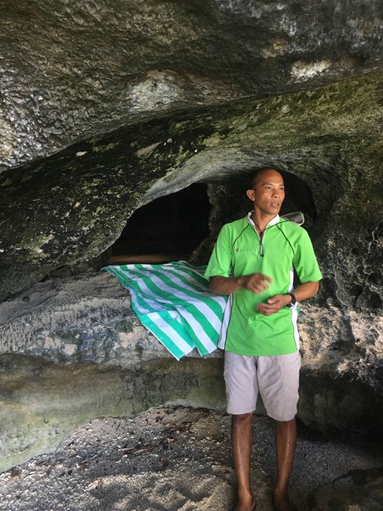 Cudugnon Cave in El Nido, Palawan, Phlippines