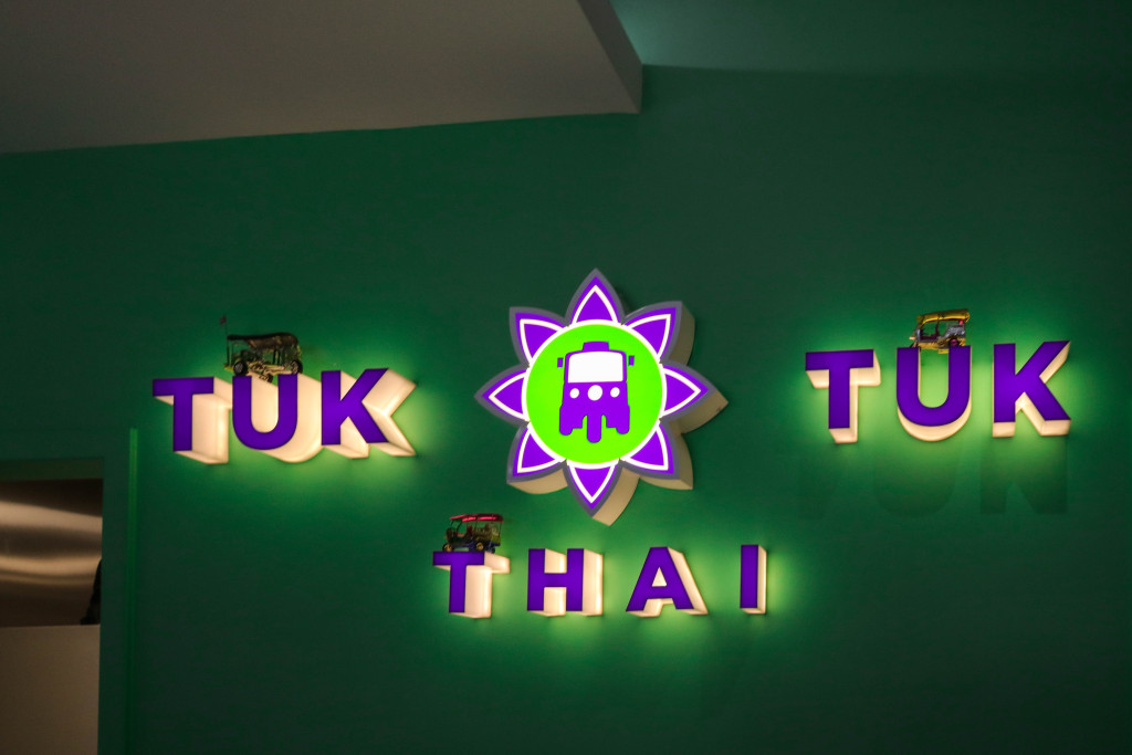 Tuk Tuk Thai Calgary Restaurant