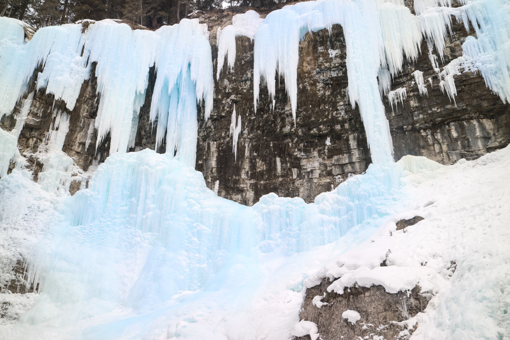 Johnston Canyon Ice Walk, Banff