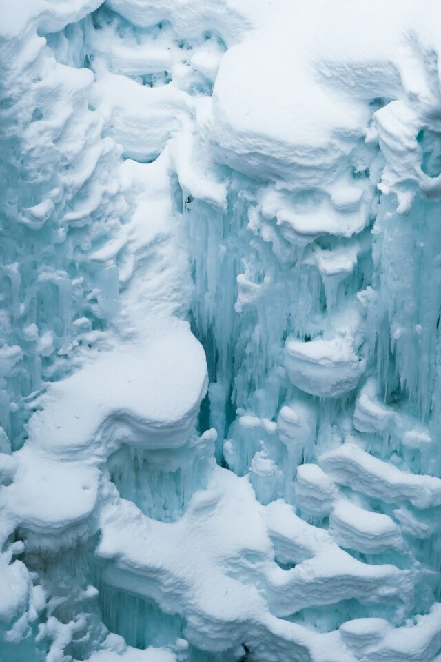 johnston canyon frozen winter banff