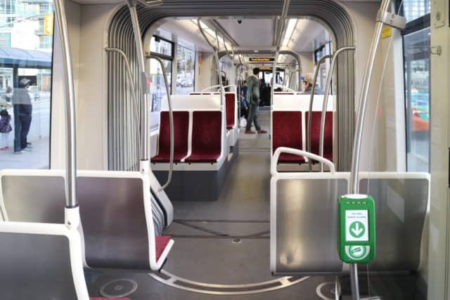 How To Get Around Toronto With Subway & Streetcars 