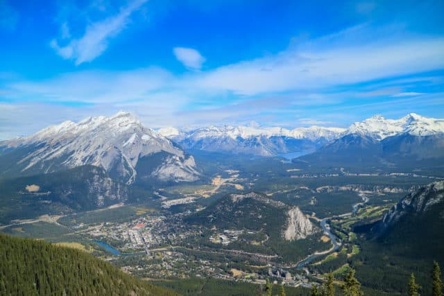 What to do in Banff in fall - Canadian Rockies road trip