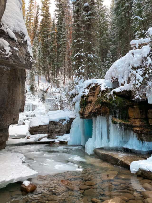 Maligne Canyon Frozen Waterfalls