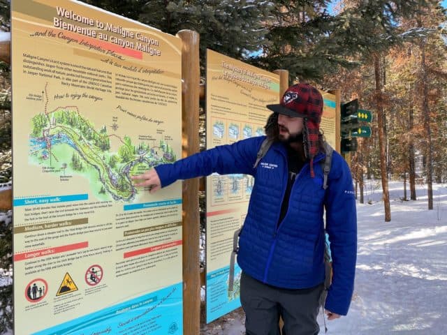 Maligne Canyon Ice Walk Tour