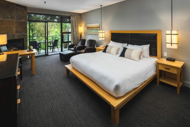 brentwood bay resort room