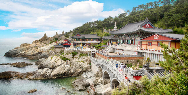 haedong yonggung temple busan buddhist temple by the coast